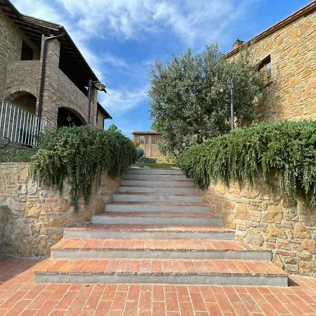 Poggio Giulia モンタイオーネ