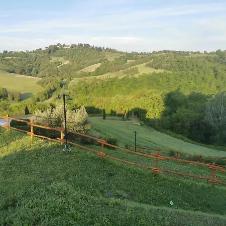Poggio Giulia Landhuis *