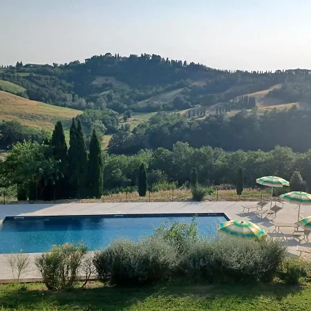 Poggio Giulia Landhuis *